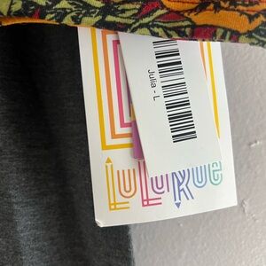 Lularoe Julia